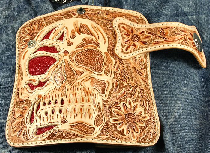 CUSTOM DEMON BLOOD SKULL STINGRAY CARVED LEATHER WALLET  