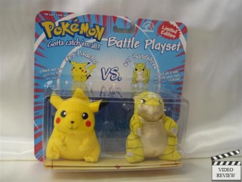 Pokemon Battle Playset   Pikachu vs. Sandshrew  