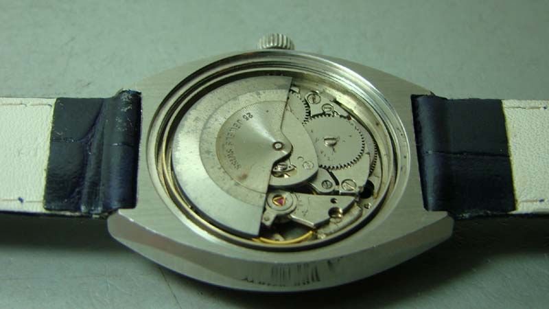 STUNNING VINTAGE OMAX AUTOMATIC DAY DATE SWISS MENS WRIST WATCH OLD 