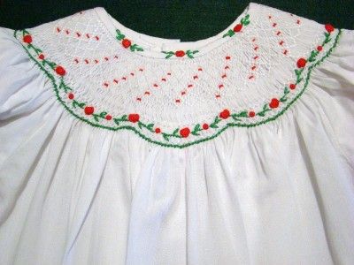   EMBROIDERED BISHOP SMOCKED WHITE CHRISTMAS DRESS 2T,3T,4T NWTS  