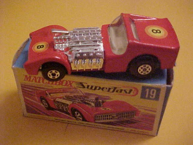 Matchbox Superfast 19 Bright Red Road Dragster  