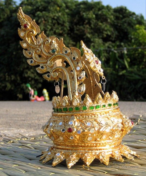 Traditional Thai hair piece. Suitable for Thai wedding ceremonies 